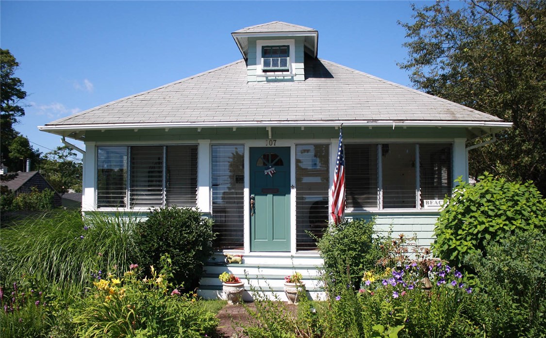 107 Alfred Drowne Road Barrington, RI 02806 - Photo 1 of 25 107 Alfred Drowne Road