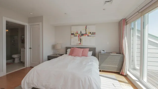 $75,000 | 5208 Boardwalk, Unit OCEANFRONT, Ventnor City, NJ 08406