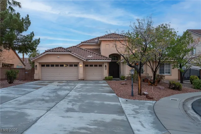 $3,395 | 8516 Dakota Trace Court, Las Vegas, NV 89131