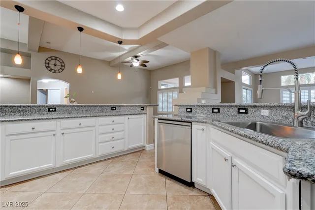 $3,395 | 8516 Dakota Trace Court, Las Vegas, NV 89131