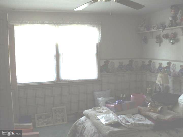 391 Byron Road Warminster, PA 18974 - Photo 11 of 20 Bedroom 3