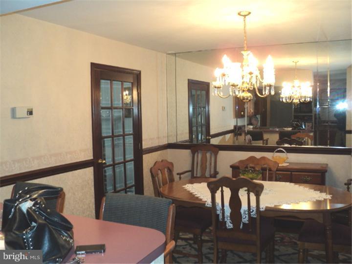 391 Byron Road Warminster, PA 18974 - Photo 13 of 20 Dining Room