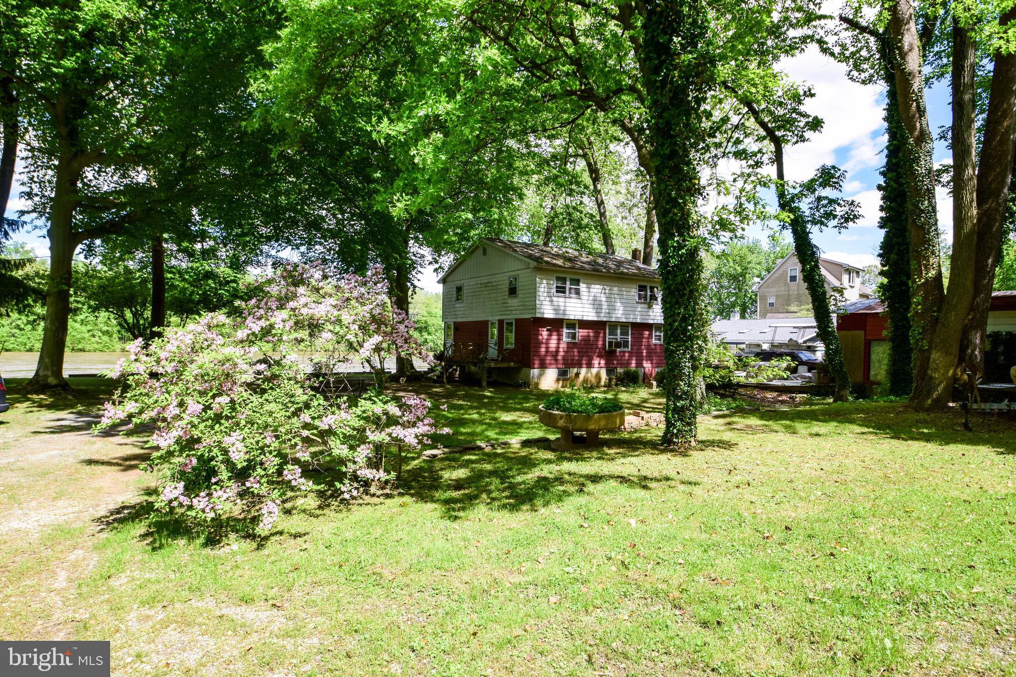 33 Riverside Road Airville, PA 17302 - Photo 1 of 29 Gallery Image 1