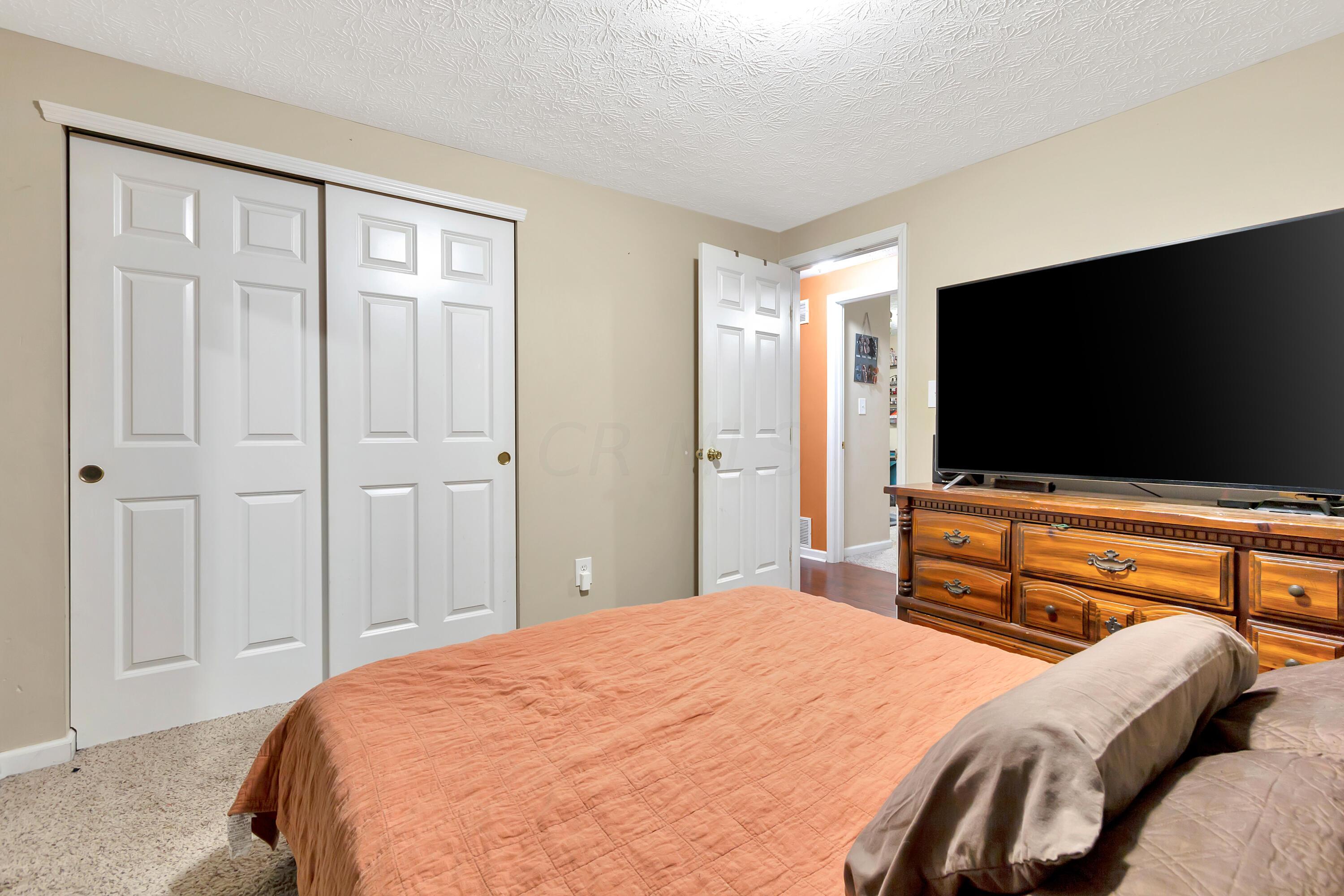 3947 Clabber Road Columbus, OH 43207 - Photo 14 of 30 f8_3947ClabberRd_018