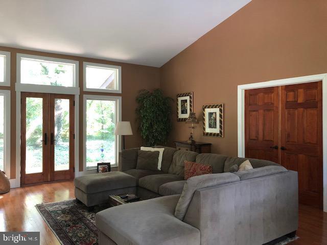 211 Salem Road Moorestown, NJ 08057 - Photo 31 of 39