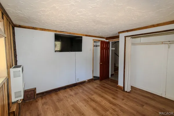 $1,400 | 880 Wabash Lane, Sugarloaf, CA 92386