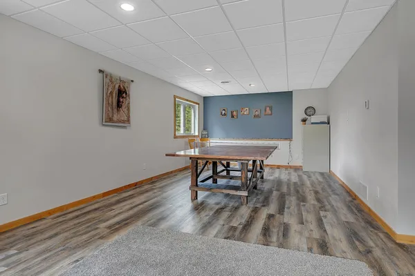 $980,500 | 1315 Karnis Drive Northwest, Alexandria, MN 56308