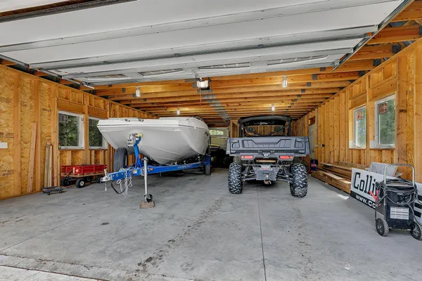 $980,500 | 1315 Karnis Drive Northwest, Alexandria, MN 56308