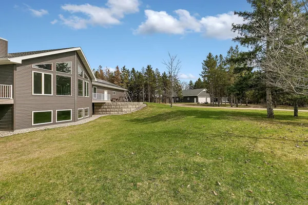 $980,500 | 1315 Karnis Drive Northwest, Alexandria, MN 56308
