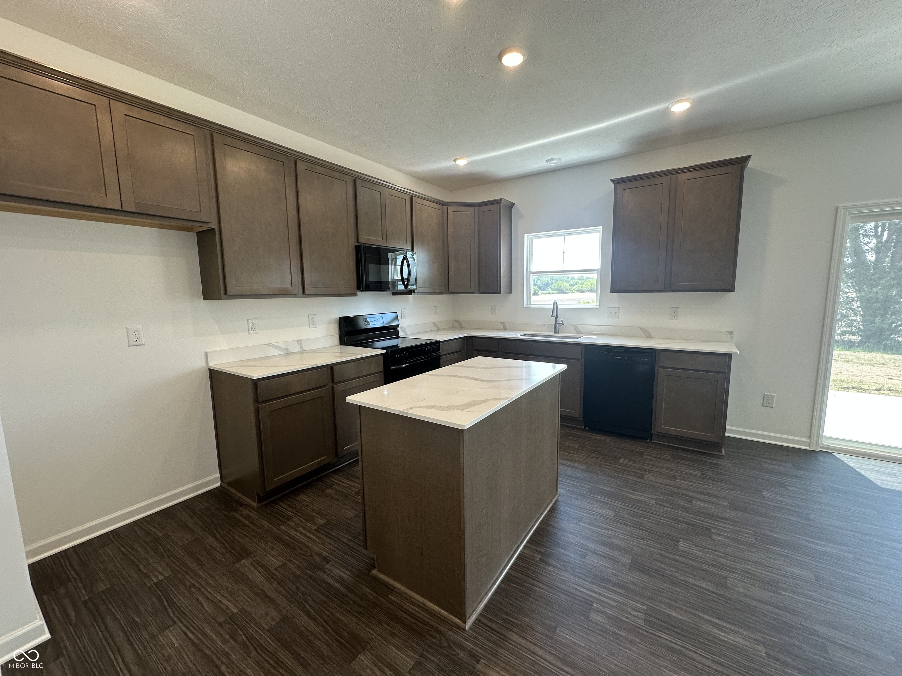 1734 Fair Weather Drive Pendleton, IN 46064 - Photo 6 of 19