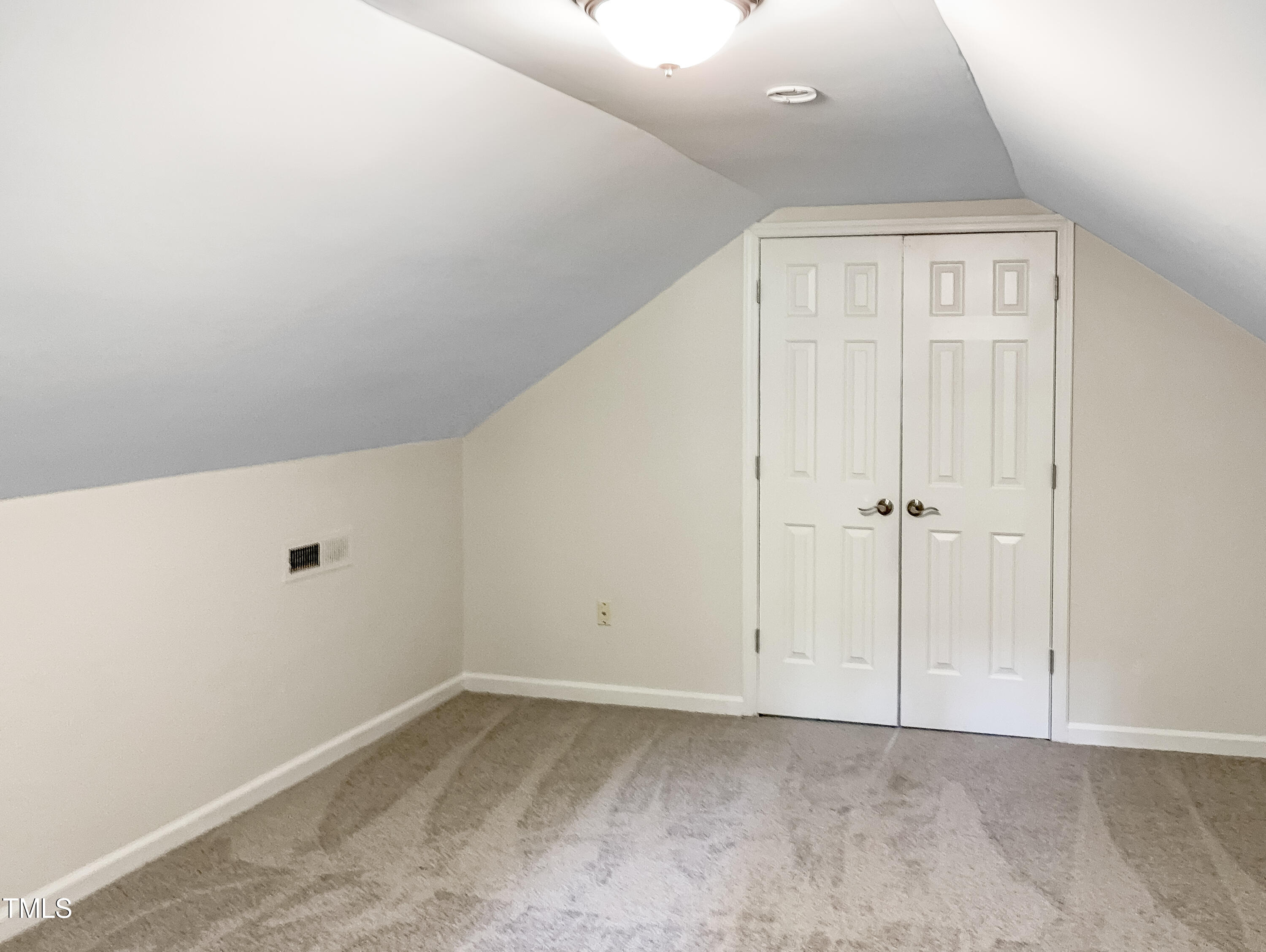 7220 Shellburne Drive Raleigh, NC 27612 - Photo 13 of 23 photo_24