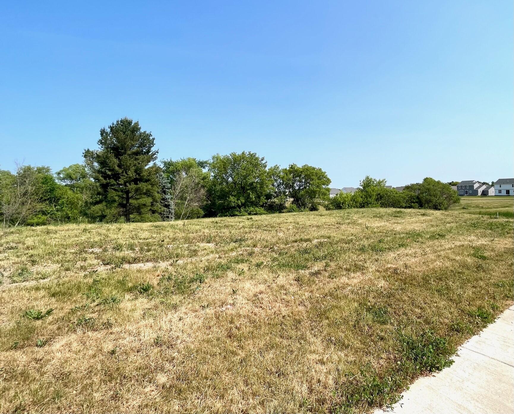 W206-n17570 Hidden Creek Road Jackson, WI 53037 - Photo 3 of 14 LL Exposure Possible