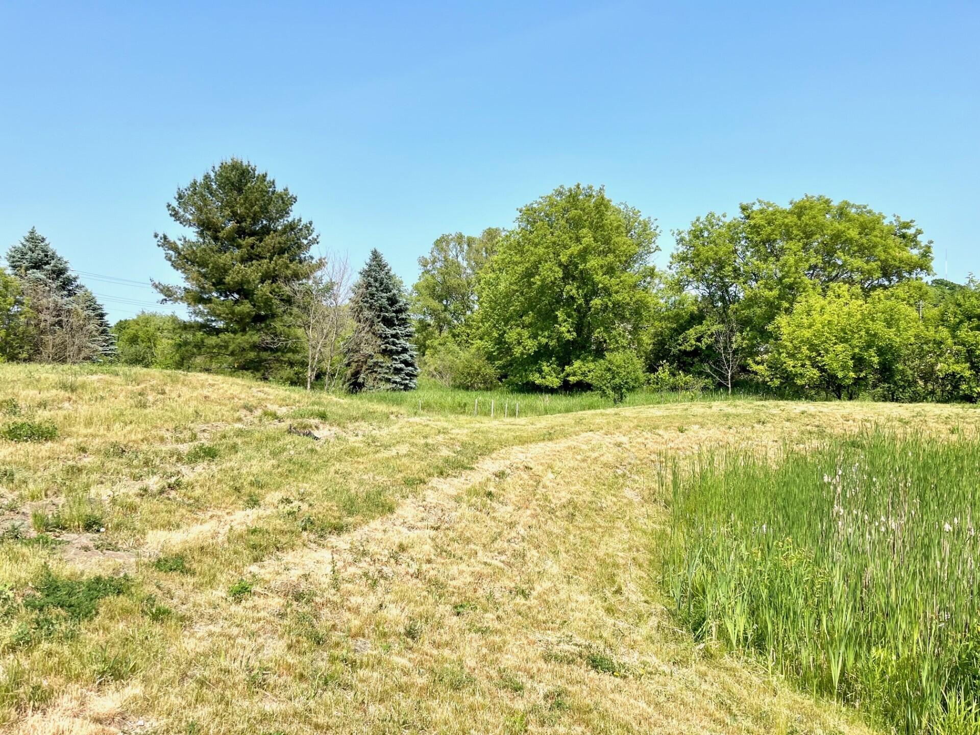 W206-n17570 Hidden Creek Road Jackson, WI 53037 - Photo 9 of 14 Hidden Creek Rd