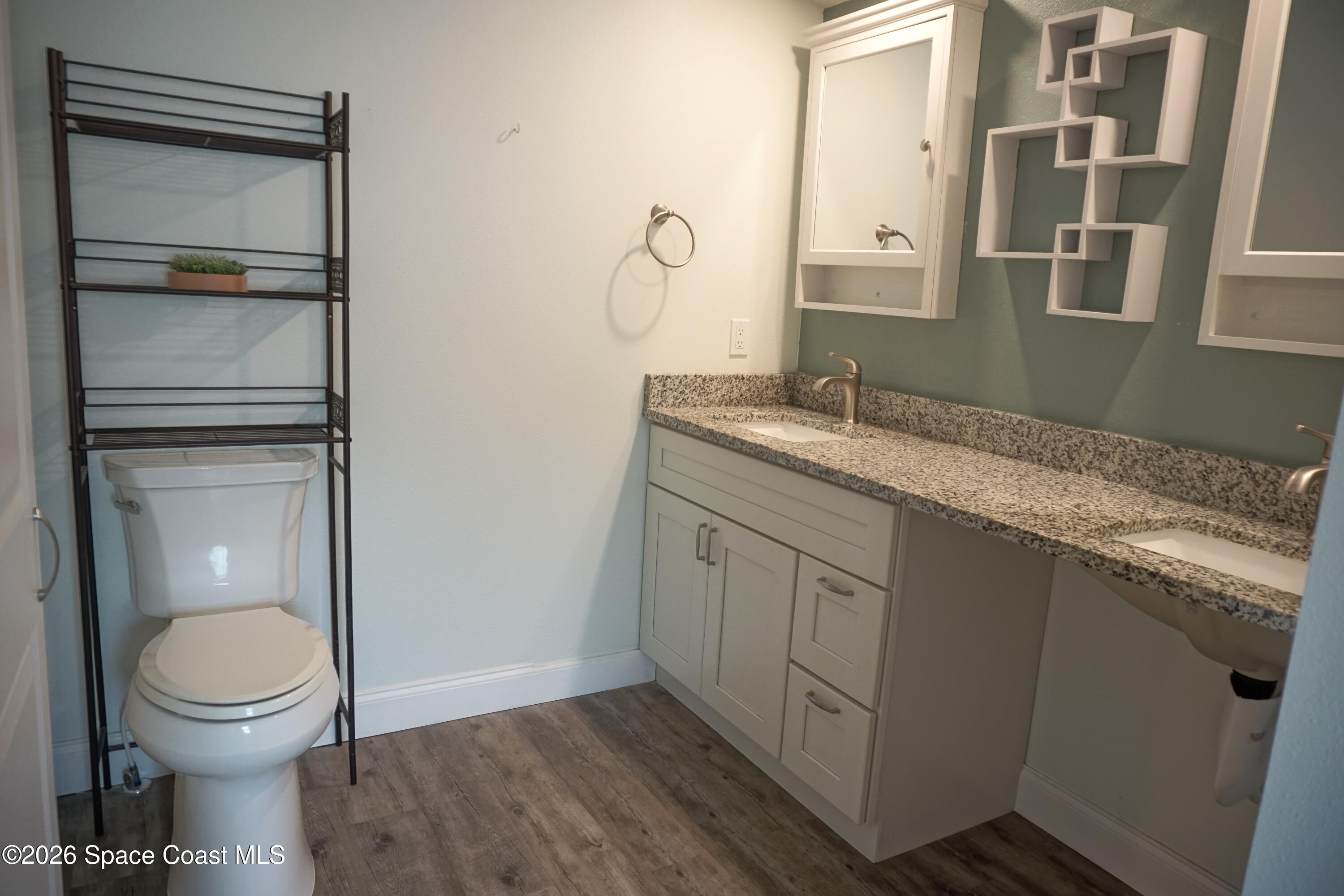 1819 Seagrape Street Northeast Palm Bay, FL 32905 - Photo 35 of 56 DSC01154