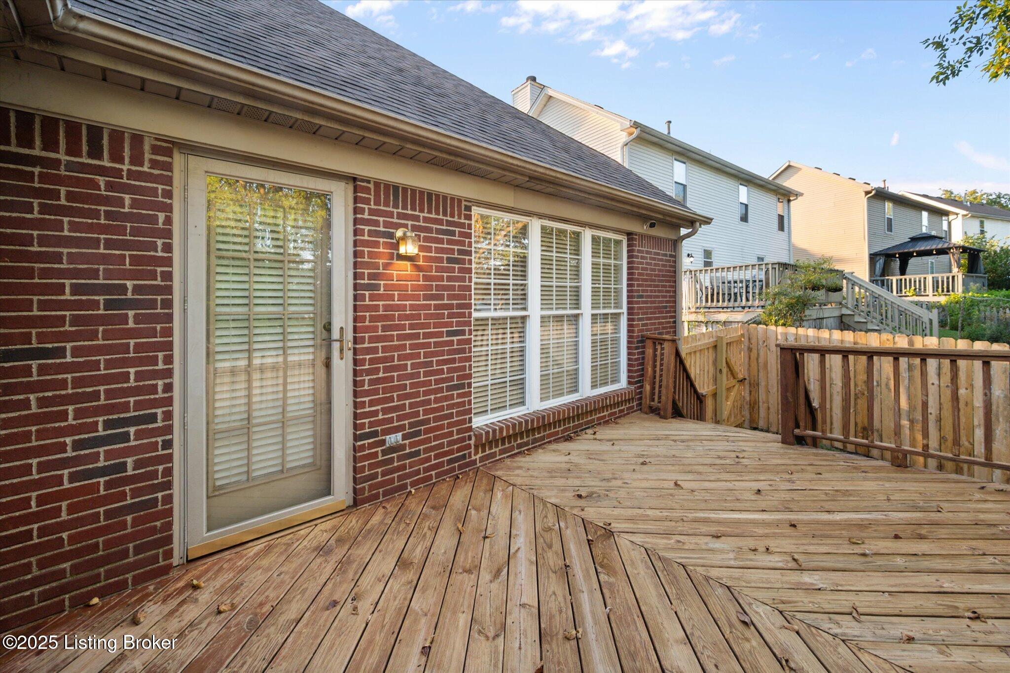 7307 Spring Run Drive Louisville, KY 40291 - Photo 43 of 47 31-7307 Spring Run Dr-0154