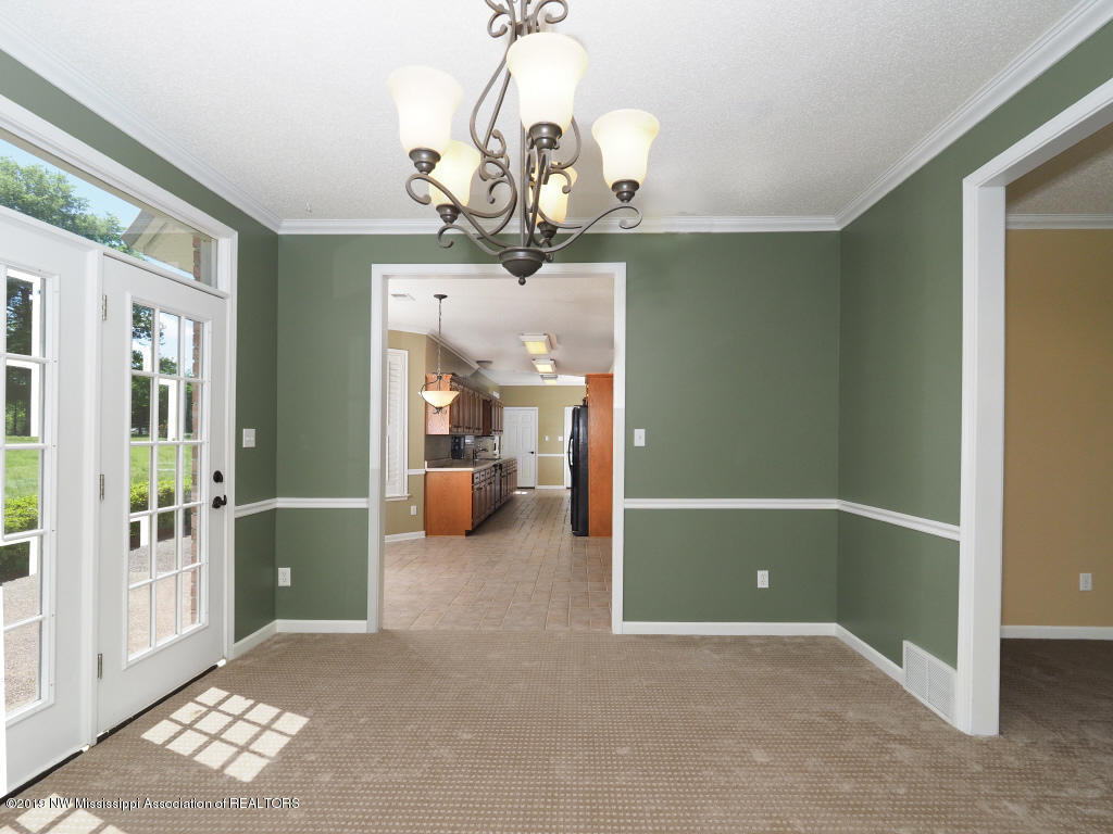 1188 Sandy Betts Road Nesbit, MS 38651 - Photo 8 of 30 Dinning Room