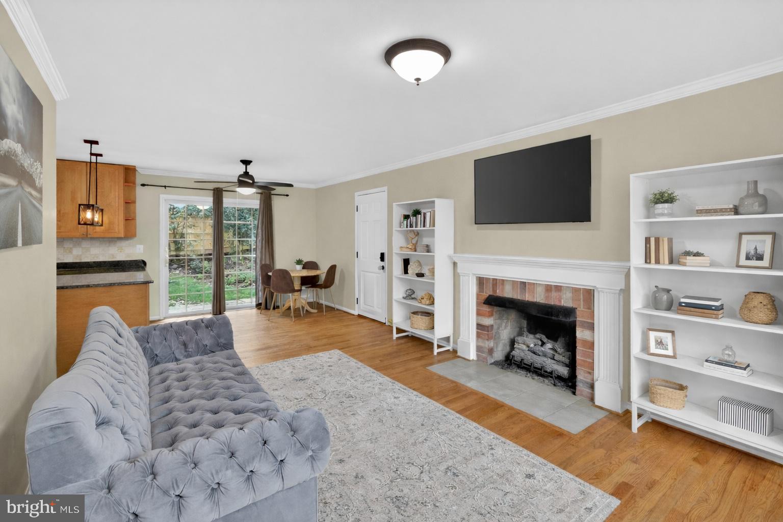 6803 Jackie Deneese Court Springfield, VA 22152 - Photo 12 of 31