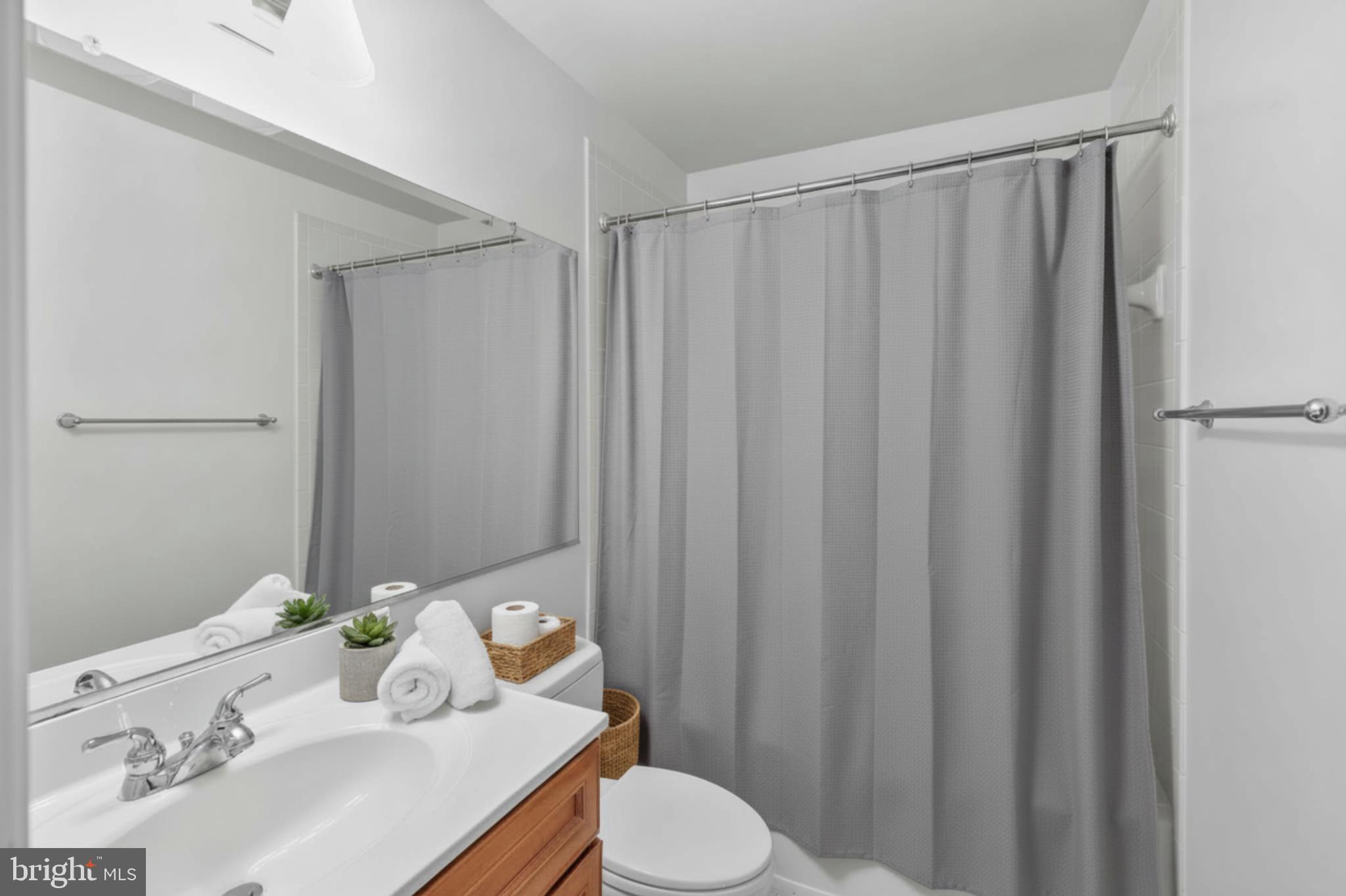 6803 Jackie Deneese Court Springfield, VA 22152 - Photo 23 of 31