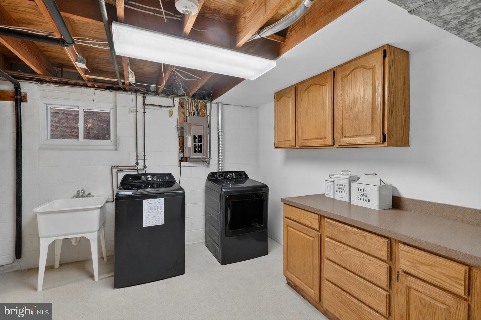 6803 Jackie Deneese Court Springfield, VA 22152 - Photo 27 of 31