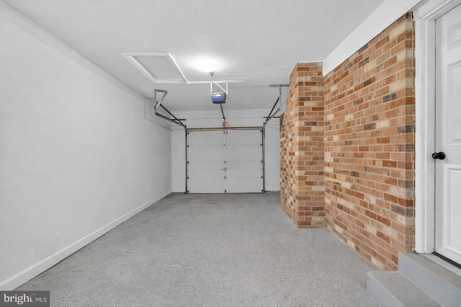 6803 Jackie Deneese Court Springfield, VA 22152 - Photo 28 of 31