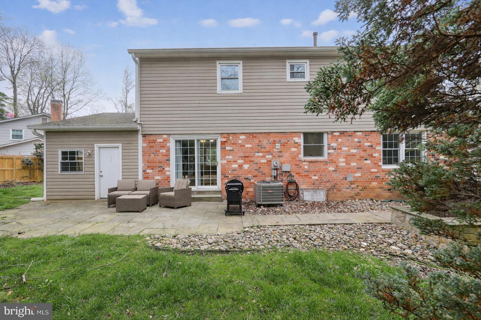 6803 Jackie Deneese Court Springfield, VA 22152 - Photo 29 of 31