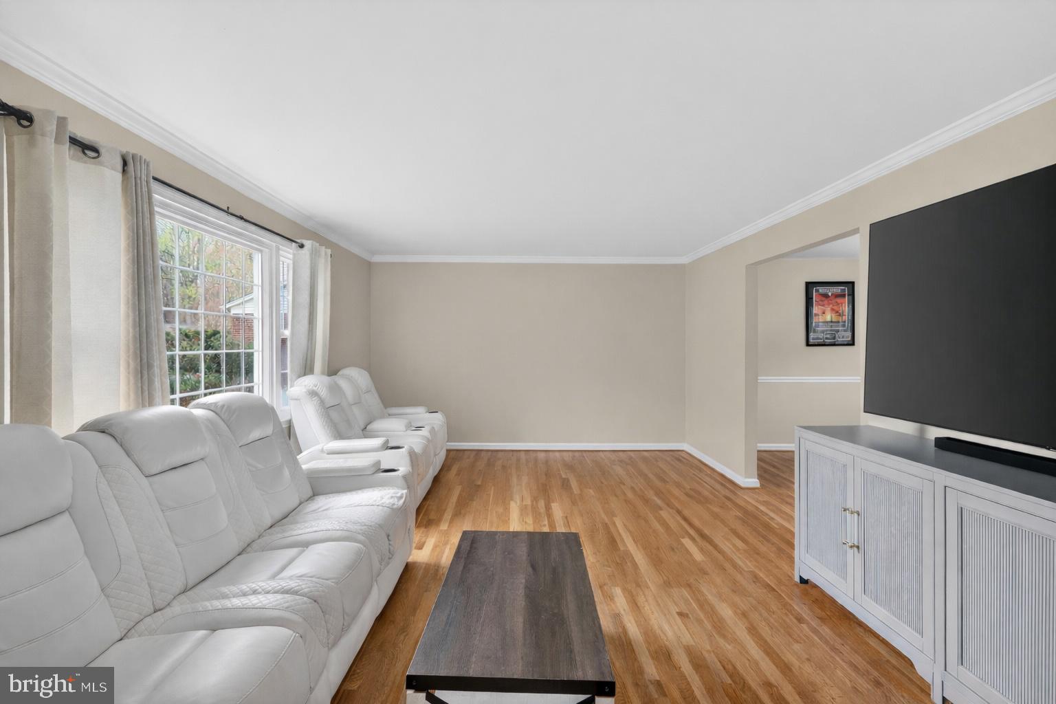 6803 Jackie Deneese Court Springfield, VA 22152 - Photo 9 of 31