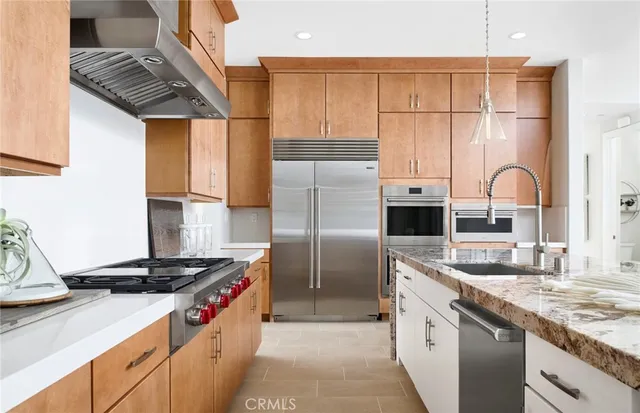 $2,199,990 | 21156 Poema Place, Chatsworth, CA 91311