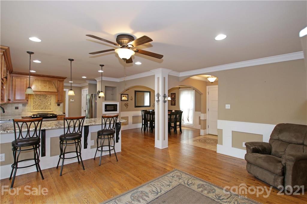 18617 Nantz Road Cornelius, NC 28031 - Photo 15 of 28 Gallery Image 15