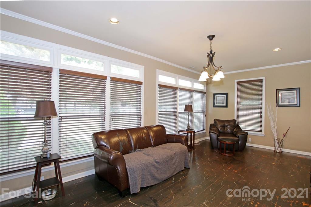 18617 Nantz Road Cornelius, NC 28031 - Photo 16 of 28 Gallery Image 16