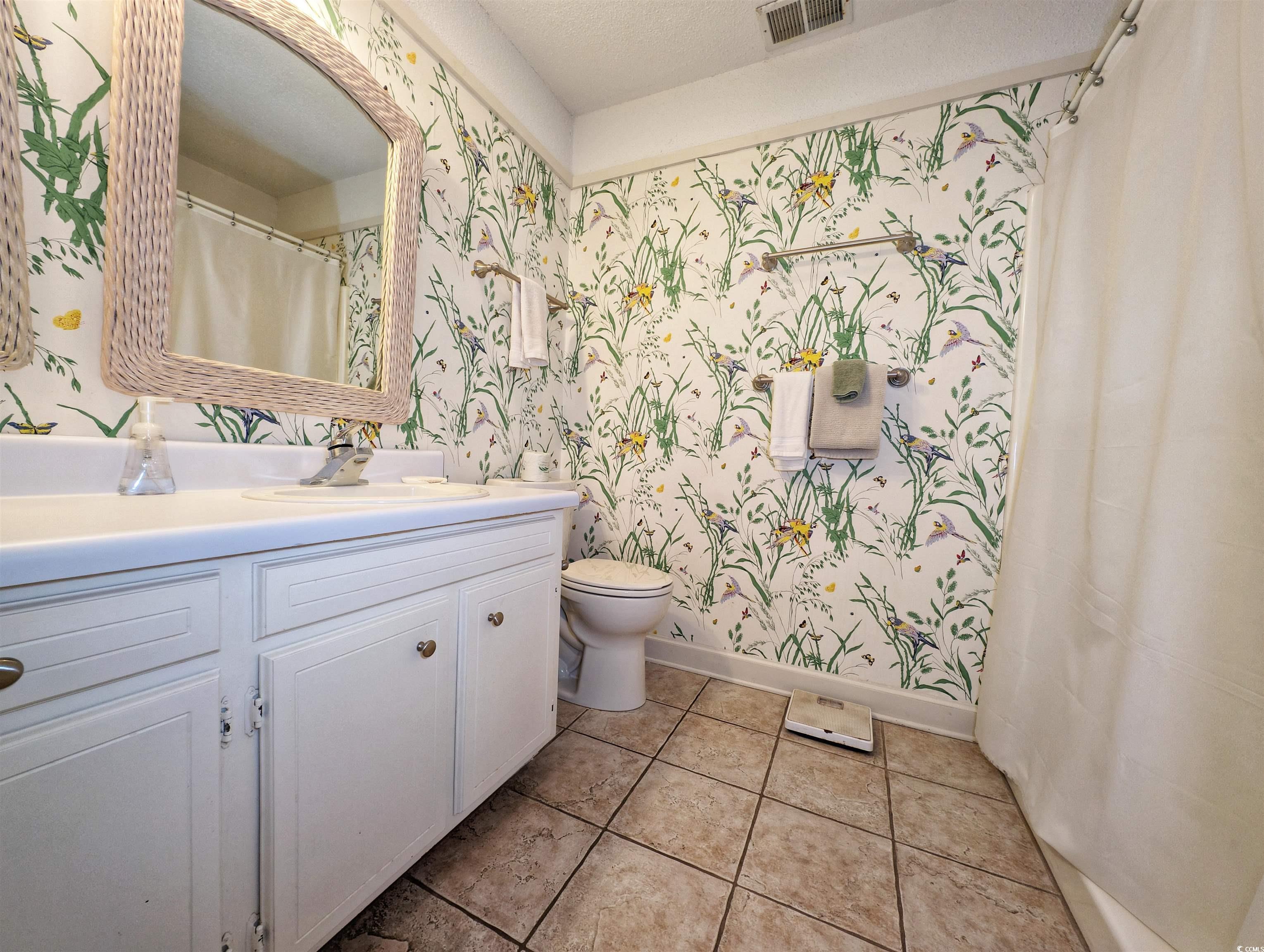 16 Inlet Point Drive Pawleys Island, SC 29585 - Photo 37 of 40 Gallery Image 37