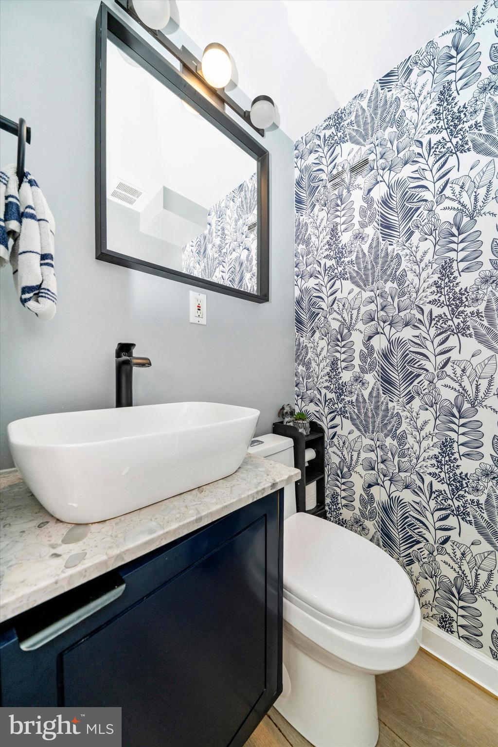11816 Selfridge Road Silver Spring, MD 20906 - Photo 11 of 59 Main Level Powder Room