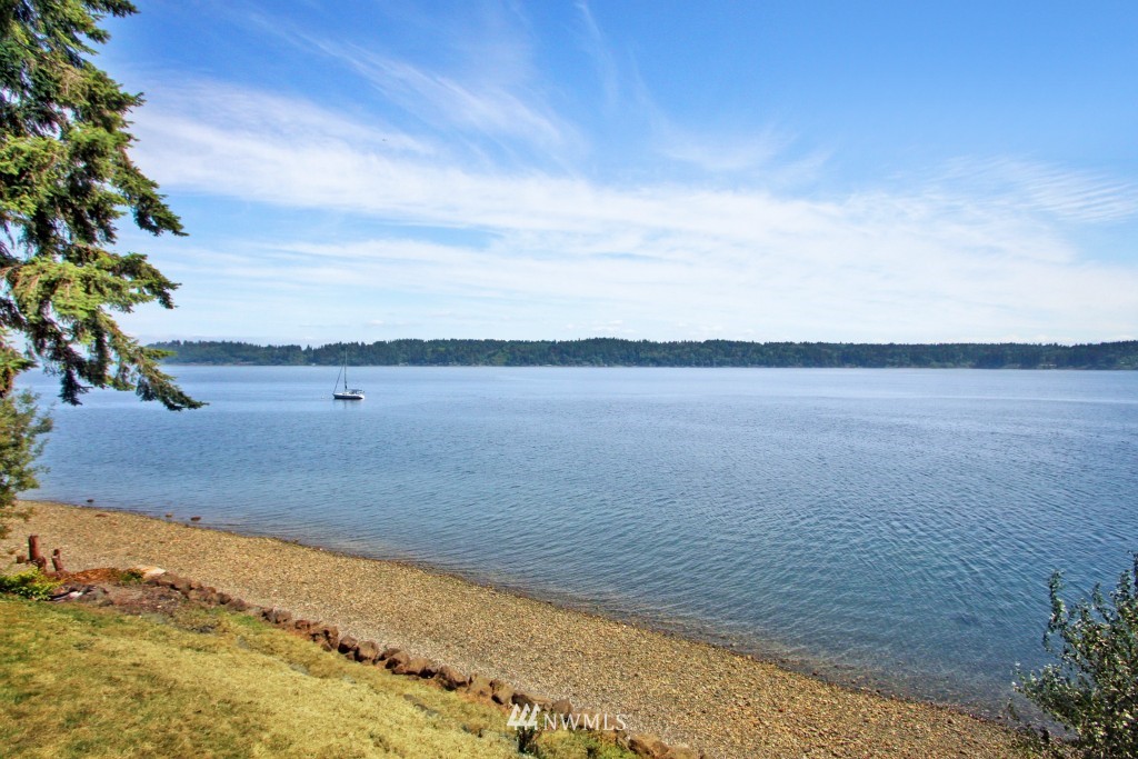 10652 Southeast Cisco Road Port Orchard, WA 98367 - Photo 1 of 18 Gallery Image 1