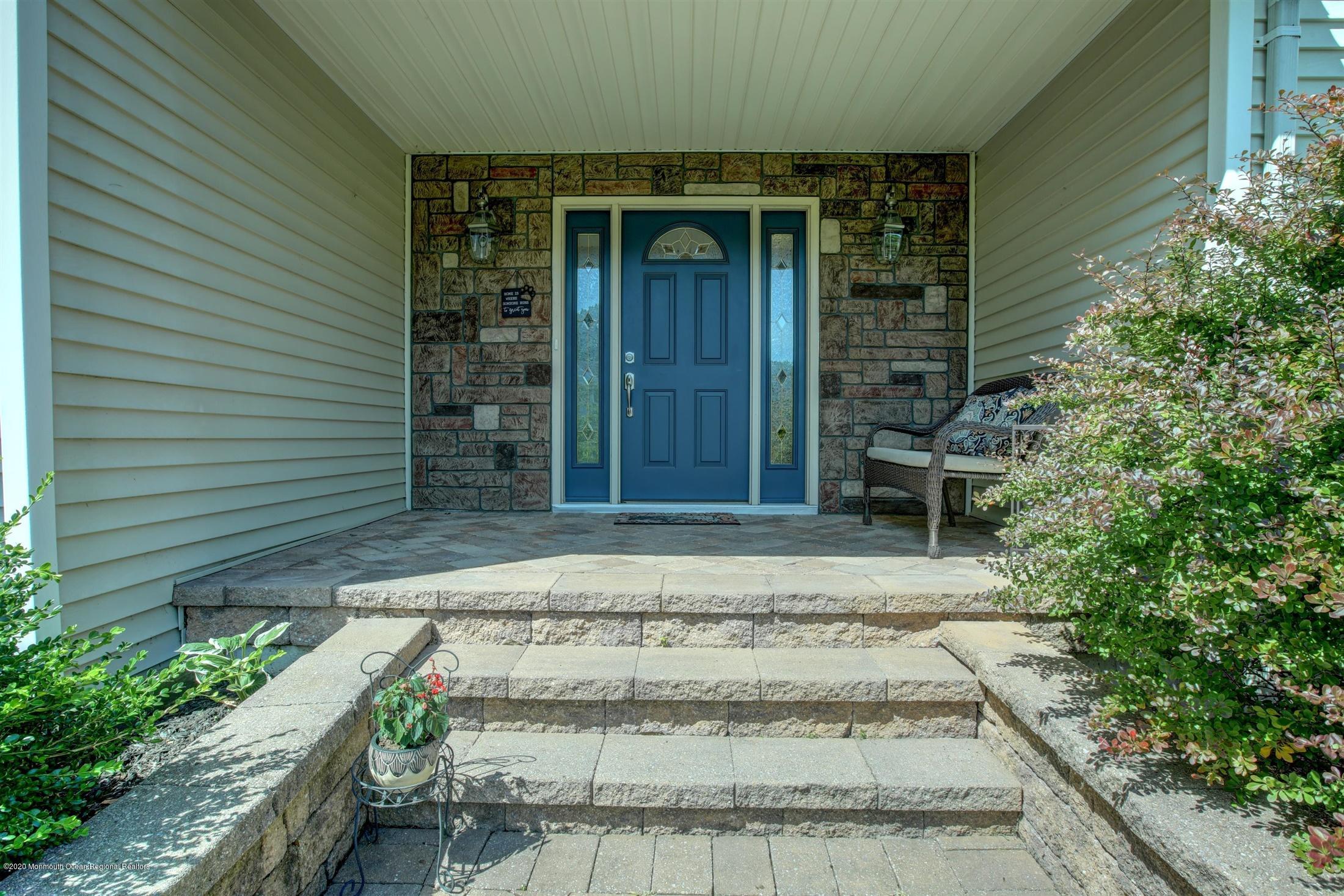 8 Ash Road Jackson, NJ 08527 - Photo 4 of 32 Front Entrance