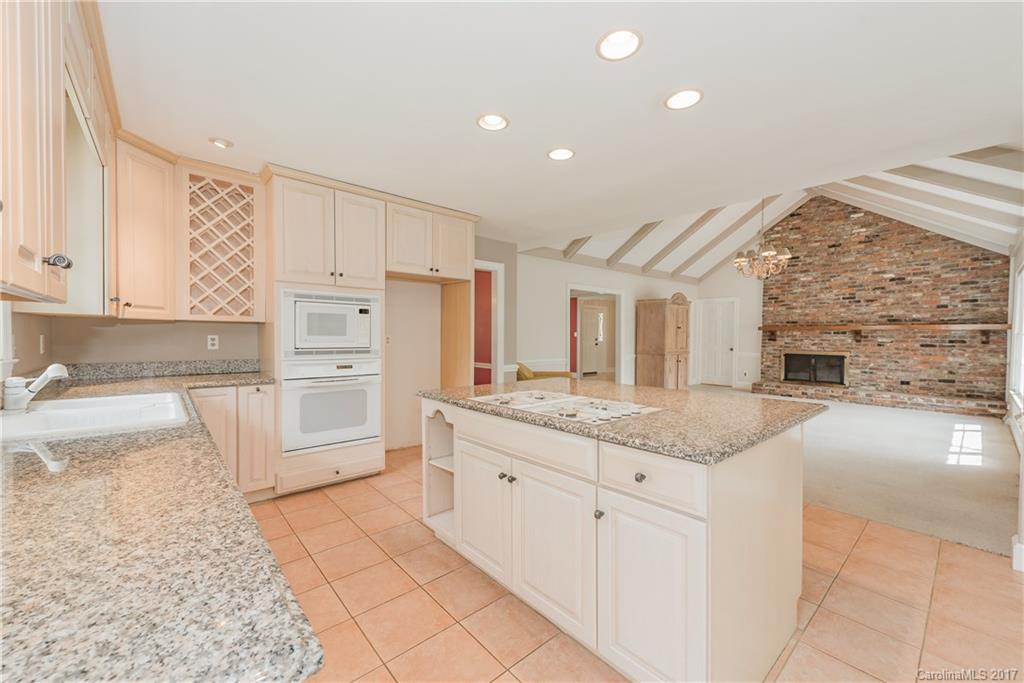 3900 River Ridge Road Charlotte, NC 28226 - Photo 11 of 24 Gallery Image 11