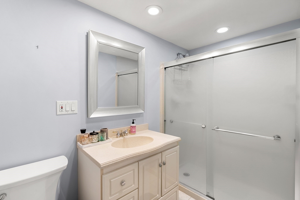 139 Hidden Road Andover, MA 01810 - Photo 17 of 23