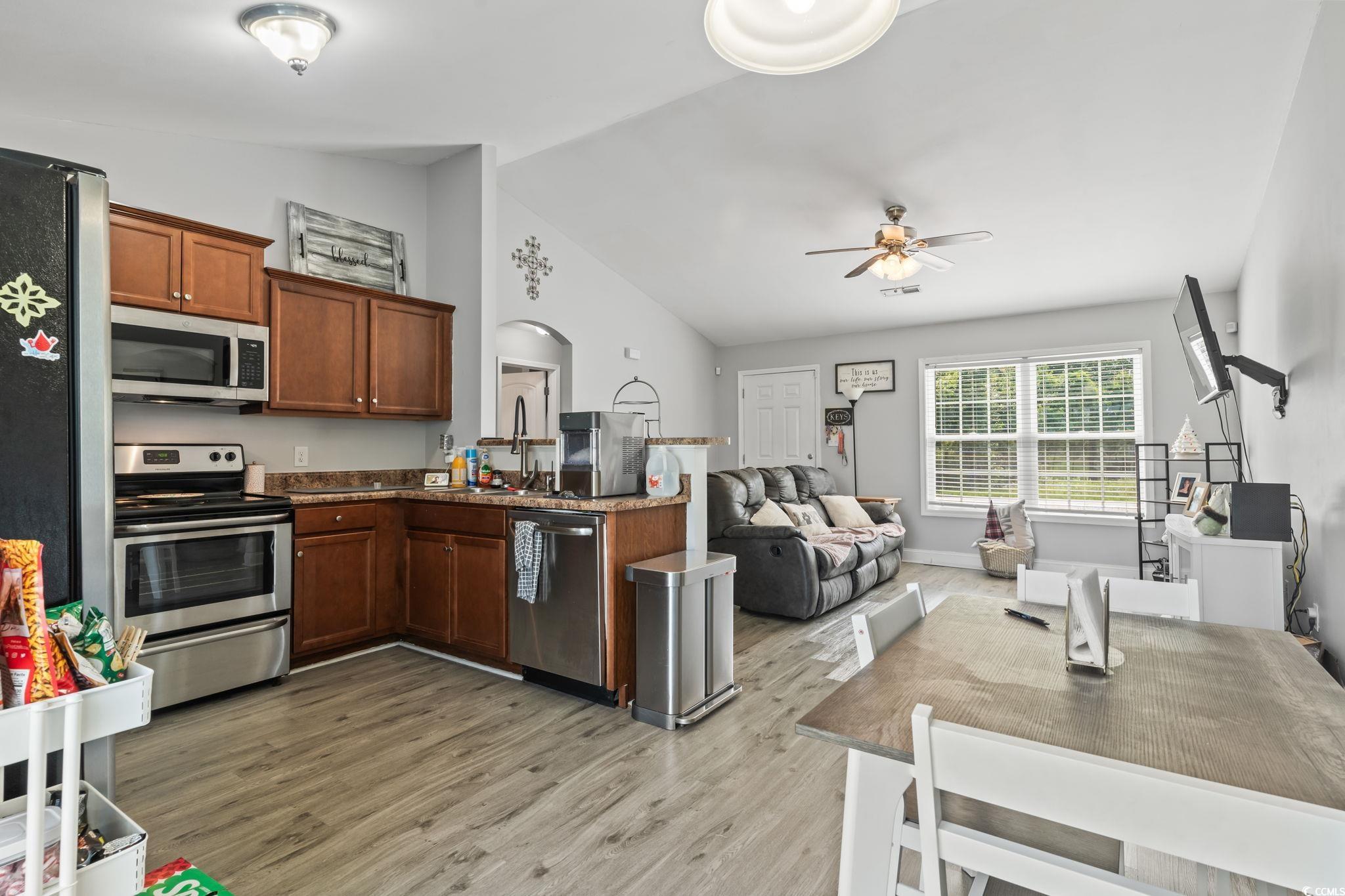 3630 Wayside Road Conway, SC 29527 - Photo 32 of 36 Kitchen with ceiling fan, sink, vaulted ceiling, a