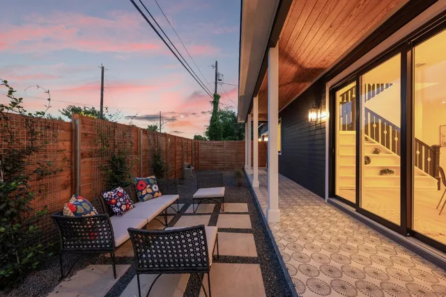 a outdoor space with lots of furniture