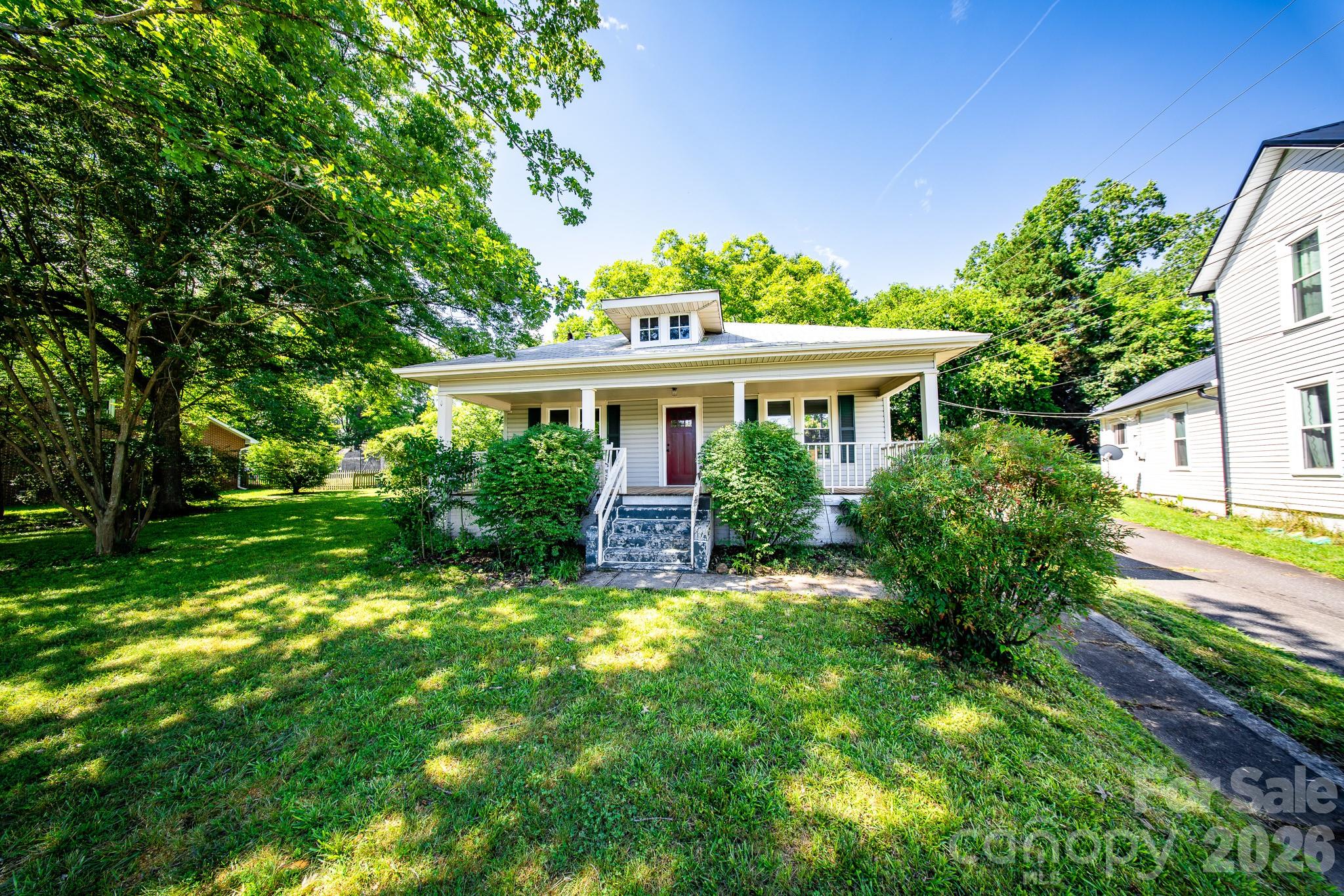 110 North Chestnut Street Morganton, NC 28655 - Photo 4 of 15