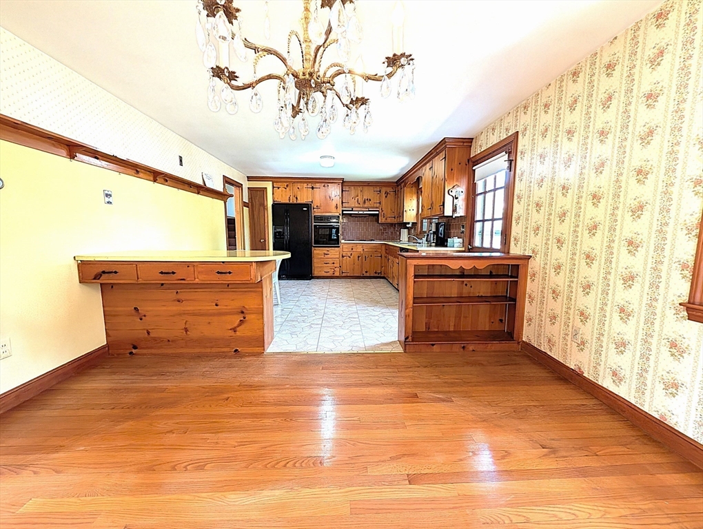 1 Louise Street Maynard, MA 01754 - Photo 16 of 41