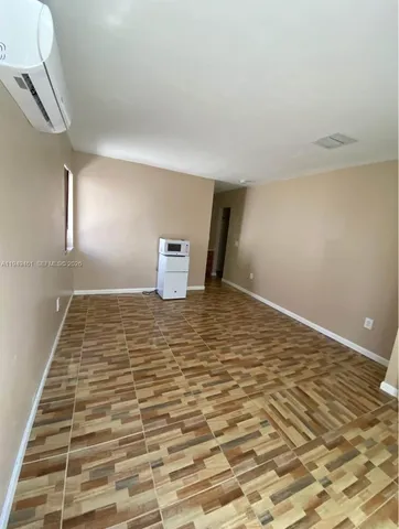 $1,000 | 20440 Southwest 122nd Place, Unit SIDE, Miami, FL 33177