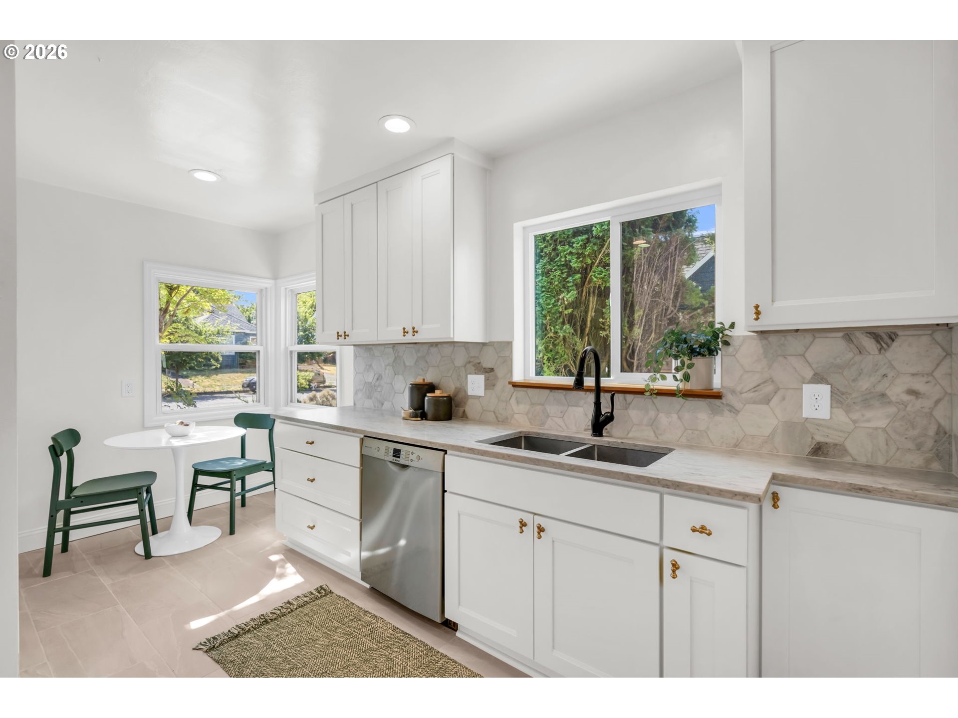 1801 Northeast 65th Avenue Portland, OR 97213 - Photo 11 of 40