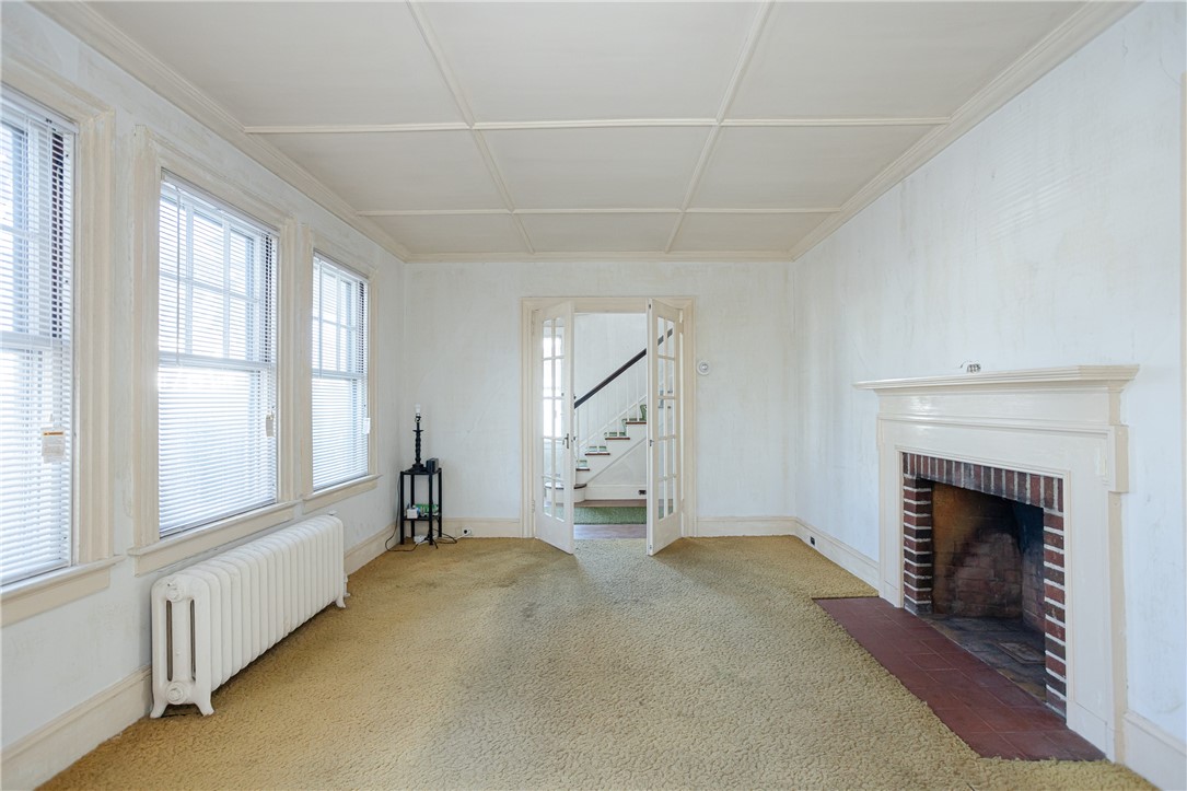 105 West Main Road Middletown, RI 02842 - Photo 18 of 28