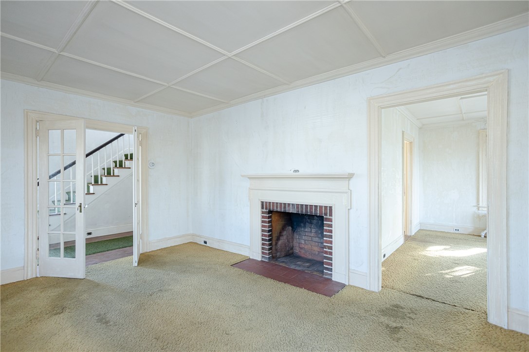 105 West Main Road Middletown, RI 02842 - Photo 19 of 28