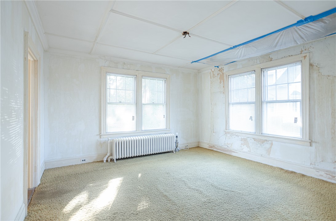 105 West Main Road Middletown, RI 02842 - Photo 20 of 28