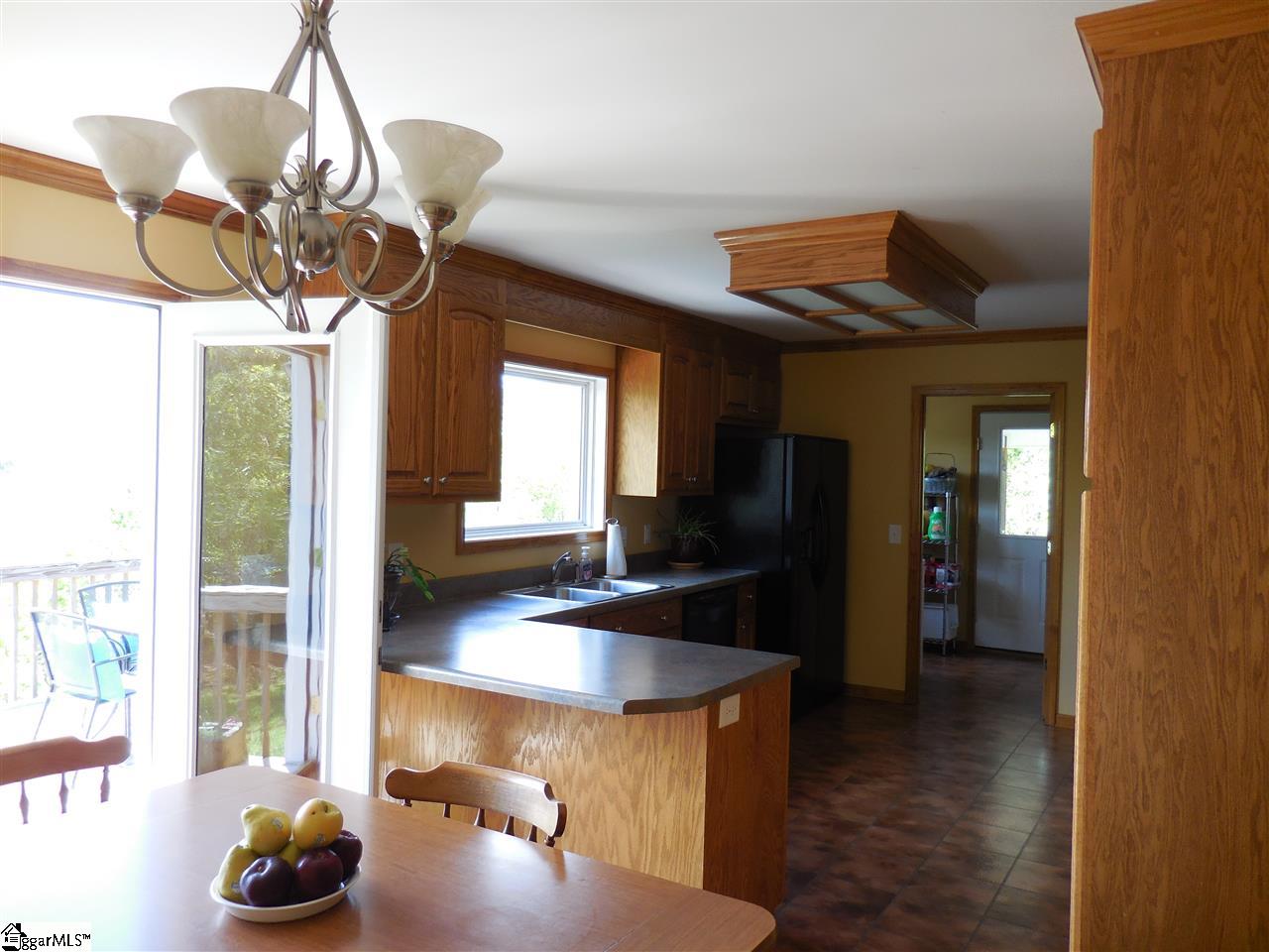 1346 Gravley Road Pickens, SC 29671 - Photo 7 of 34