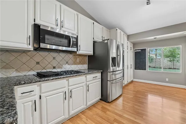 $3,350 | 3032 Pier Harbor Drive, Las Vegas, NV 89117