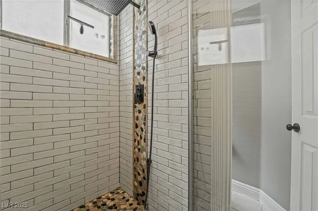 $3,350 | 3032 Pier Harbor Drive, Las Vegas, NV 89117