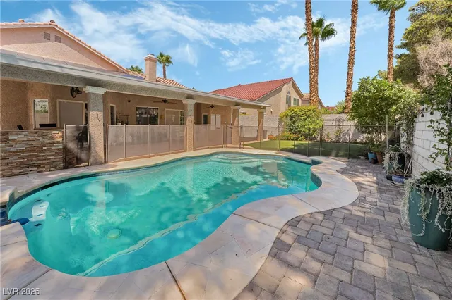 $3,350 | 3032 Pier Harbor Drive, Las Vegas, NV 89117