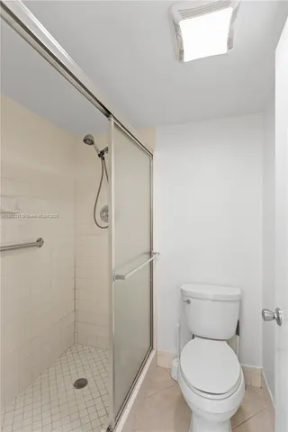 $2,300 | 1400 Southwest 124th Terrace, Unit 109Q, Pembroke Pines, FL 33027