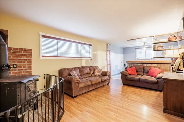 $274,900 | 17 Amsden Drive, Henrietta, NY 14623